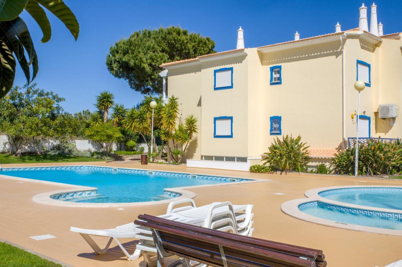 Alfeli-Ap Appartement Olhos de Agua  Buitenkant foto