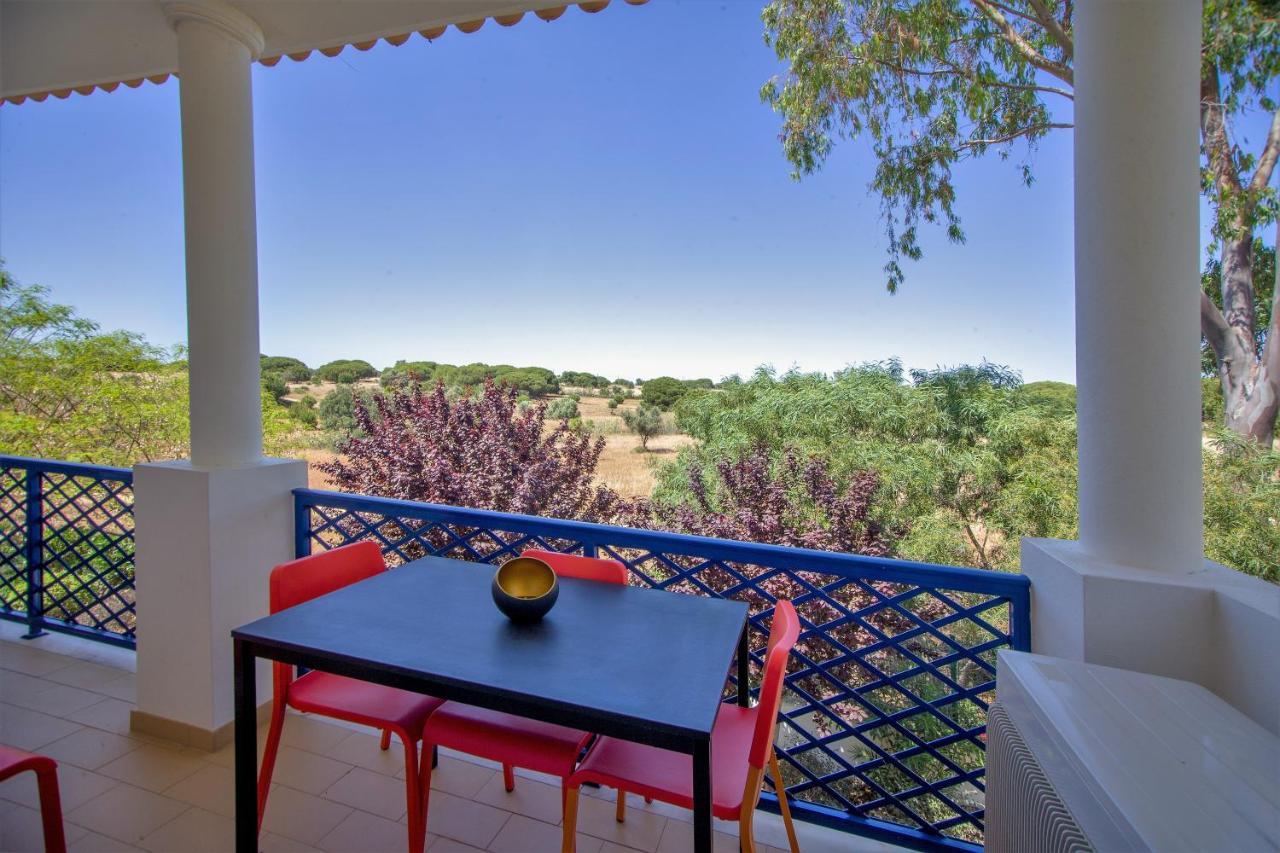 Alfeli-Ap Appartement Olhos de Agua  Buitenkant foto