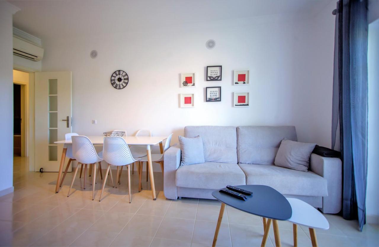 Alfeli-Ap Appartement Olhos de Agua  Buitenkant foto